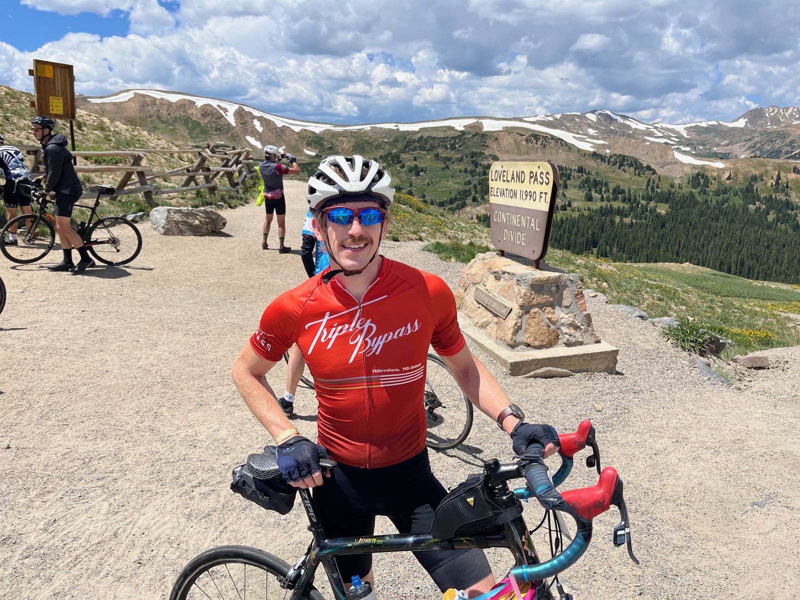 Cycling photo